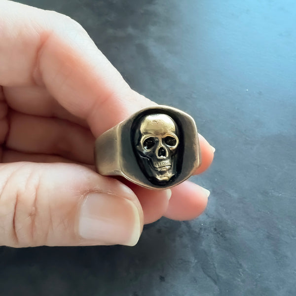 Skull Signet Ring – Chunky Bronze and Brass Ring – Gothic Skull Jewelry – Handmade Statement Ring – Unisex Signet – Bronze Skull Ring