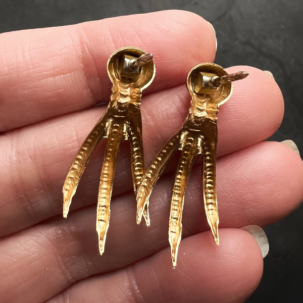 Gothic Handmade Brass Bird Claw Brooch – Vintage Talon Pin